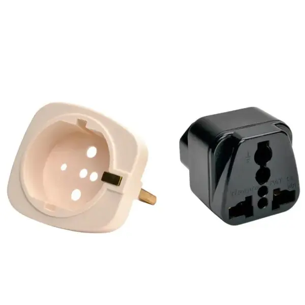 Adaptador De Tomacorriente Tripp-Lite Uniplugint, Permite Conexión A Un Iec 320 C13. - Imagen 3
